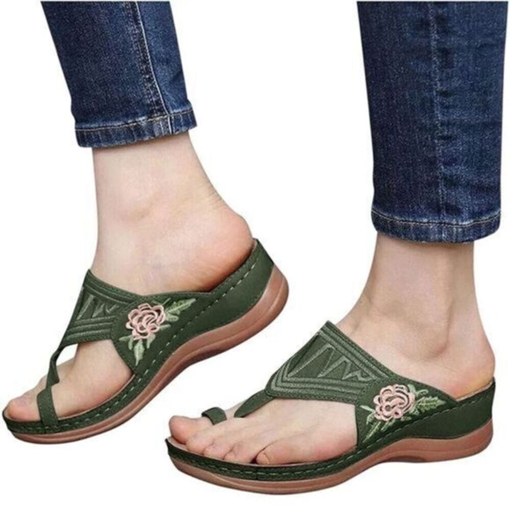 Lily Women’s Embroidered Sandals sz 6 Slide NEW # Bag # Bag QE